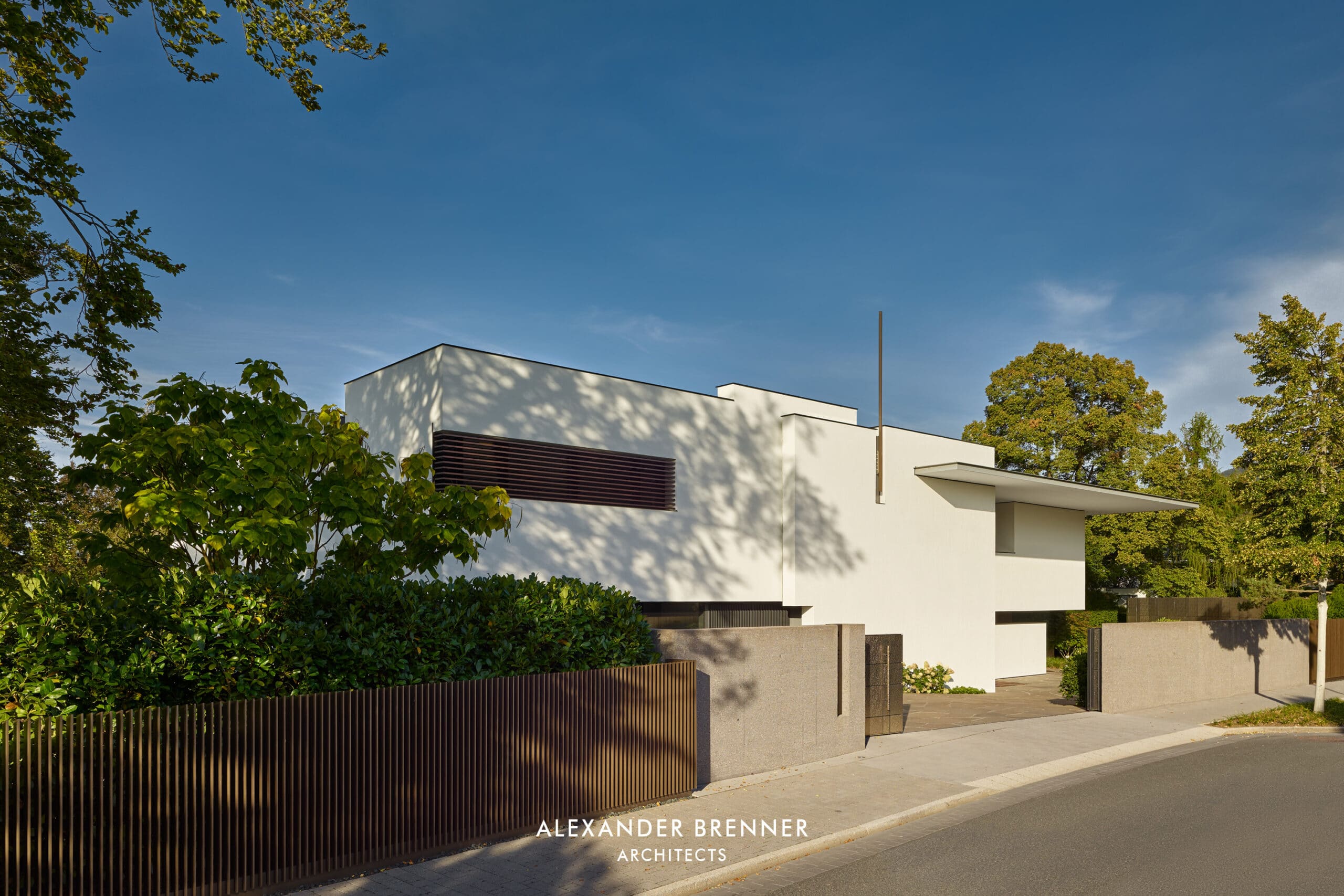 Crown House, Frankfurt - Moderne Villa von Alexander Brenner Architekten - Contemporary luxury residence